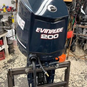 2011 Evinrude Etec 200 HP 2-Stroke 20″ Shaft